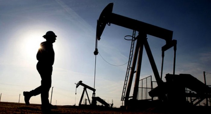 Нефтяной рынок стабилизируется в 2016 году – Минэнерго ОАЭ