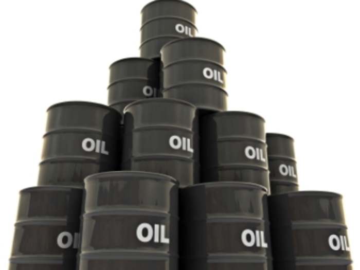 Нефть стала дешевле $28 