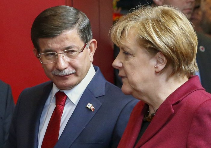 Меркель раскритиковала ситуацию на турецко-сирийской границе