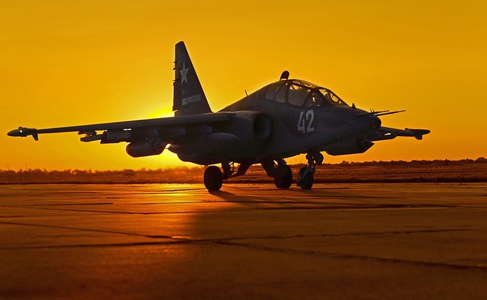 Российская авиация уничтожила центр подготовки иностранных наемников ИГИЛ в Сирии
