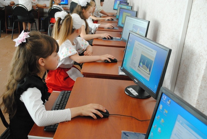 Российские школы в обязательном порядке подключат к интернету