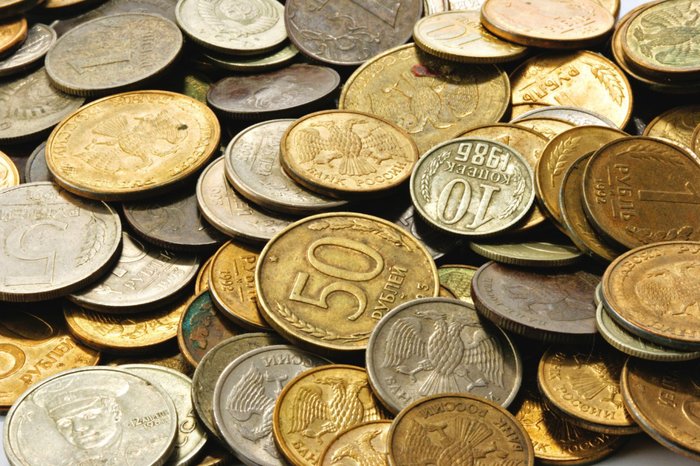 В России слишком много монет - Центробанк