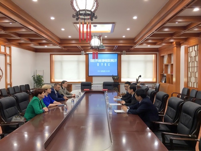 Хэйлунцзянский университет примет форум русистов России и Китая в 2018 году 