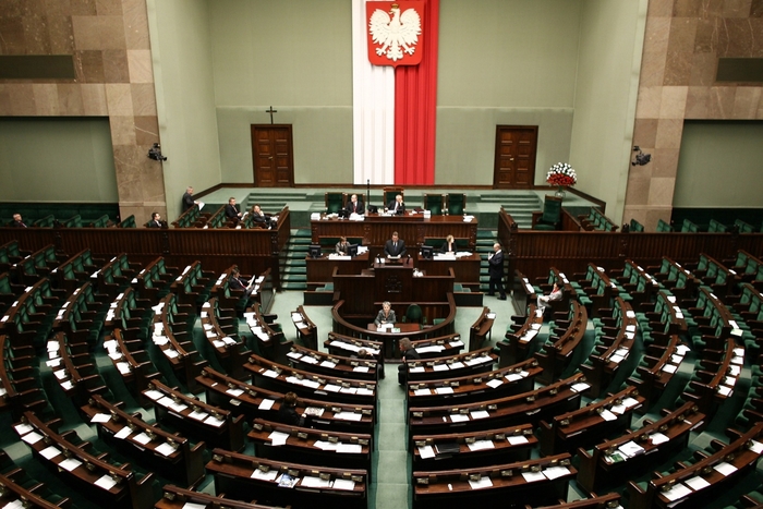 Сенат Польши проголосовал за запрет бандеровской идеологии