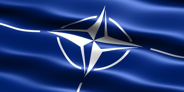 НАТО не видит в России угрозу