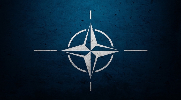 НАТО стремится к конструктивному диалогу с Россией