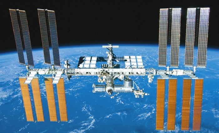 Россияне напишут космонавтам на МКС