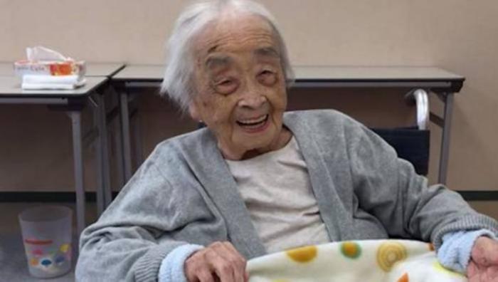 В Японии ушла из жизни старейшая женщина в мире