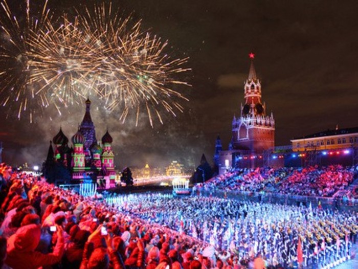 Испания покажет фламенко и андалузских лошадей на "Спасской башне" в Москве