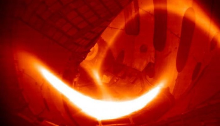 Уникальный инжектор для нагрева термоядерной плазмы запустили в Новосибирске