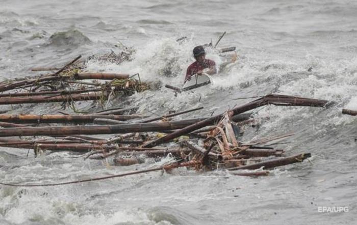 Тайфун "Мангхут" несет "красную" опасность на юг Китая