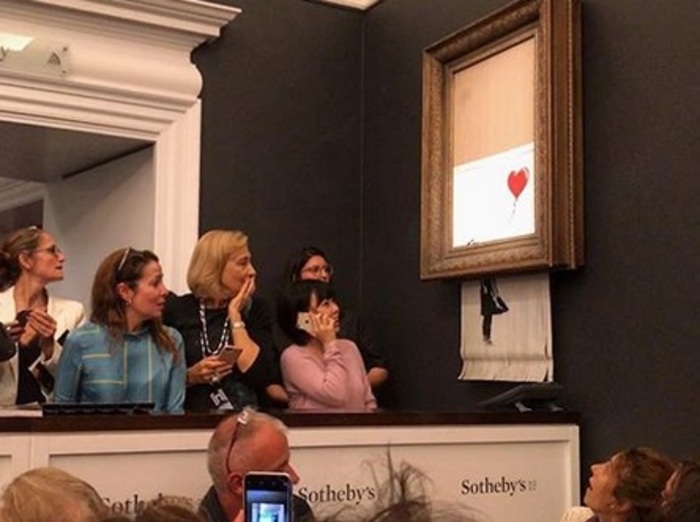 Встроенный шредер уничтожил картину Бэнкси на аукционе Sotheby’s