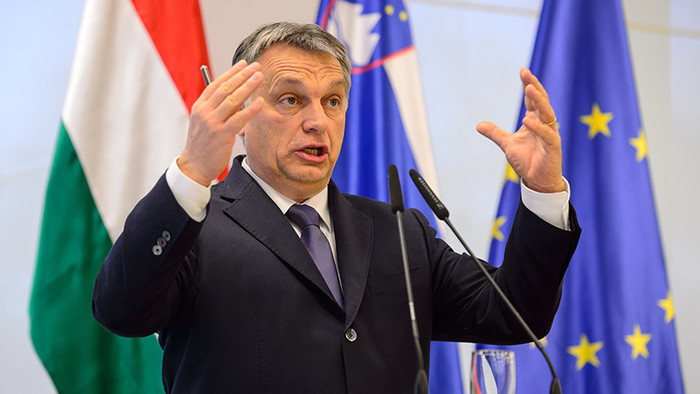 Партия Европарламента «действует по указке своего маленького диктатора Орбана»