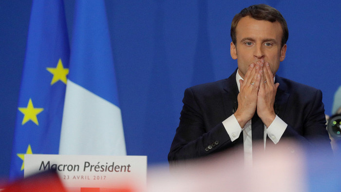 Не все хотят сдаваться «желтым жилетам»: во Франции объявят вотум недоверия правительству