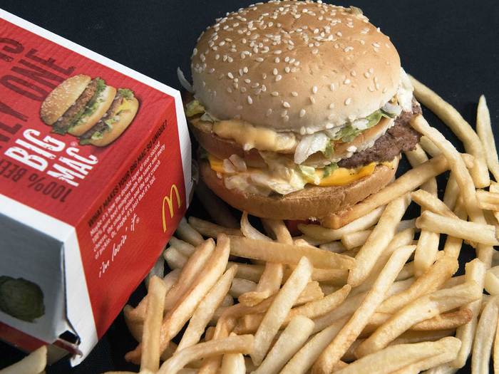 McDonald's остался без прав на свой "Биг-Мак" в Европе - СМИ