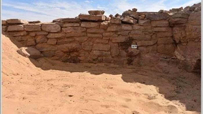 Археологи нашли в Египте могилы эпохи Древнего царства