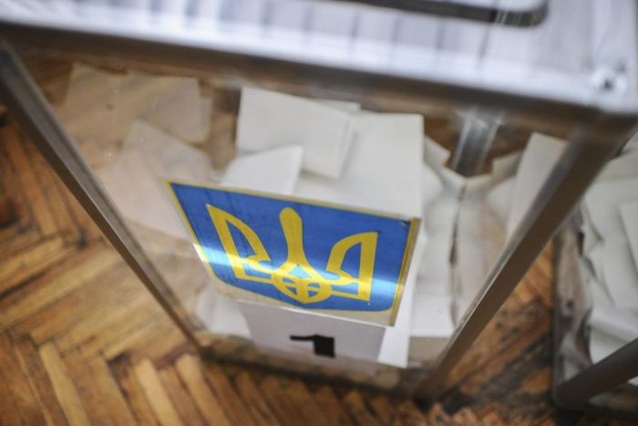 На Украине завершилось голосование на президентских выборах
