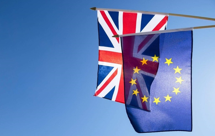 Великобритания попросит EC продлить срок Brexit