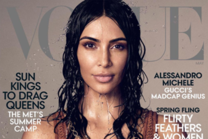Общественность возмутилась появлению Ким Кардашьян на обложке Vogue