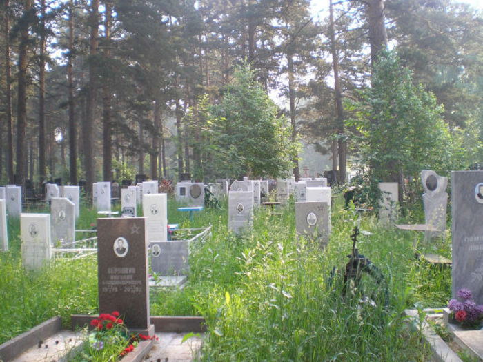 Депутат поддержал создание частных кладбищ в России 