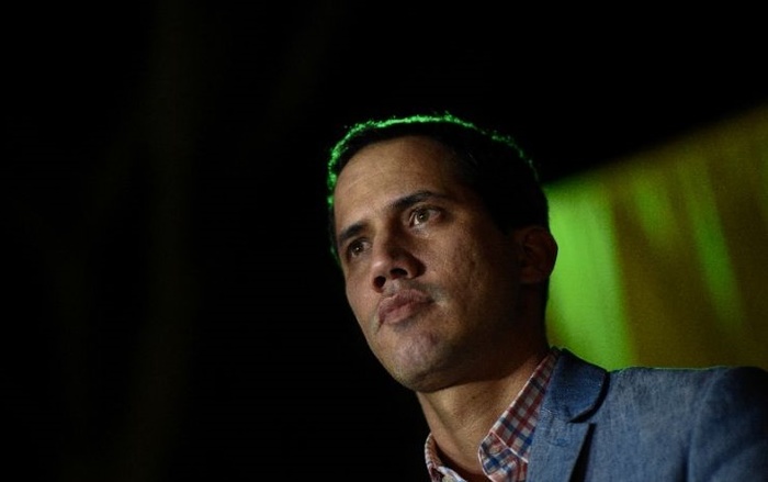 Гуаидо назвал циничным предложение о досрочных парламентских выборах в Венесуэле