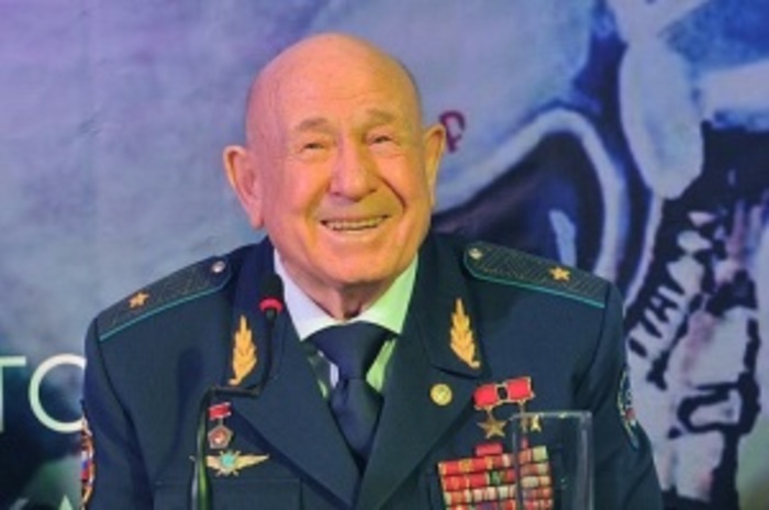  Леонов получил от президента орден "За заслуги перед Отечеством"