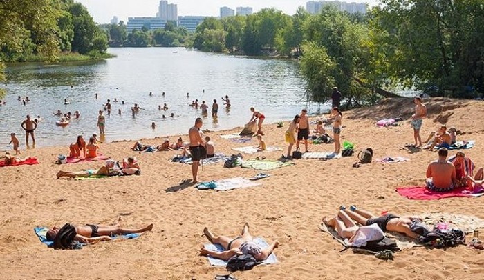 Прогноз: жара не покидает Москву