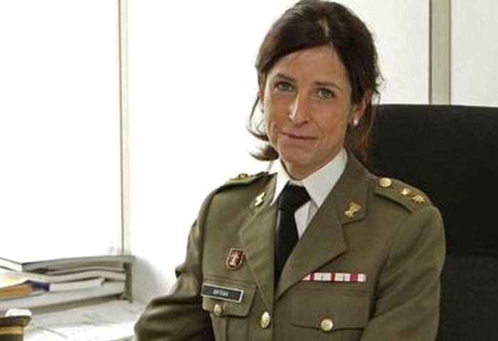 В Испании появилась первая женщина-генерал