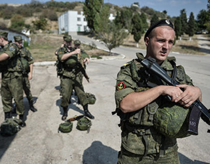 Морпехи-черноморцы награждены за охрану авиабазы в Сирии