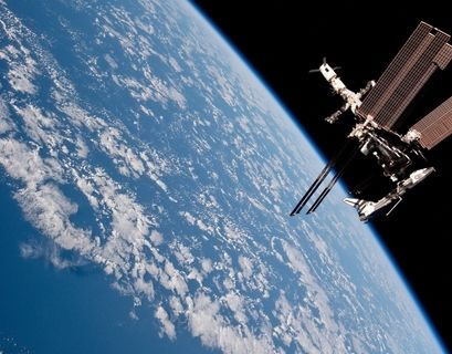 Россия создаст новую платформу для выведения спутников на орбиту
