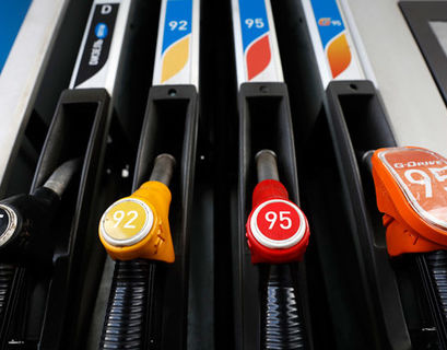 Цены на бензин до весны поднимать не будут