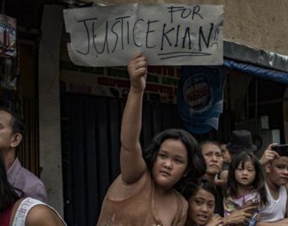 Филиппинские полицейские приговорены к 40 годам тюрьмы за убийство в ходе «войны с наркотиками»