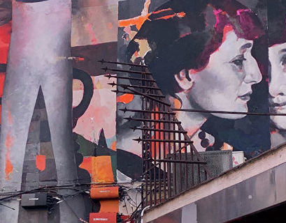 Дом в Мадриде украсил портрет Анны Ахматовой