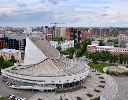 Лучшие спектакли "Золотой Маски" покажут в Новосибирске