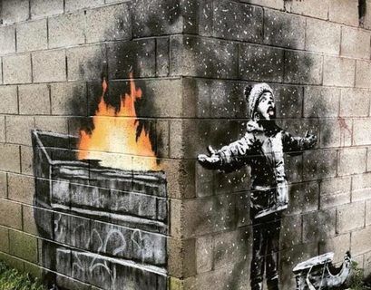  Гараж с граффити Бэнкси перевозят в галерею в Уэльсе
