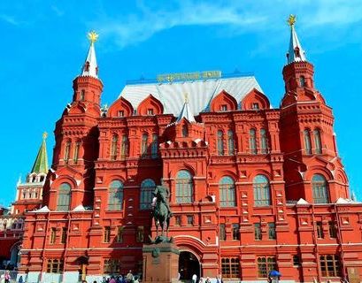 Ко дню рождения Исторического музея в Москву приедет выставка из Лувра