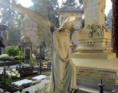 В Ватикане по "делу Орланди" вскрыли две могилы, они оказались пусты