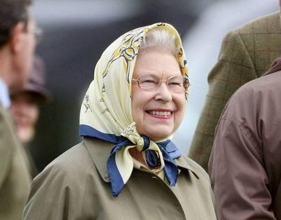 Королева Великобритании купила несколько элитных квартир в Москве