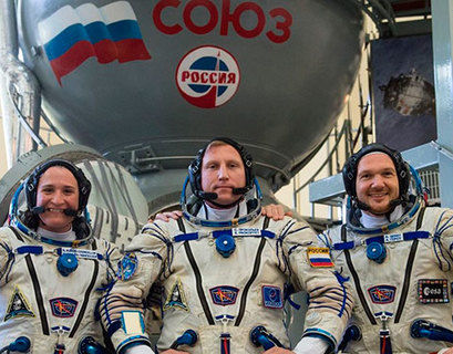 Названы зарплаты российских космонавтов