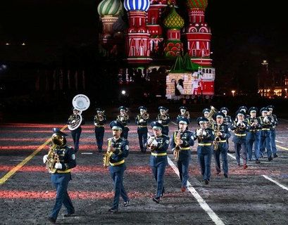 Фестиваль "Спасская башня" открылся в Москве