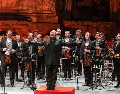На сцене "Зарядья" состоится большой концерт оркестра "Виртуозы Москвы"