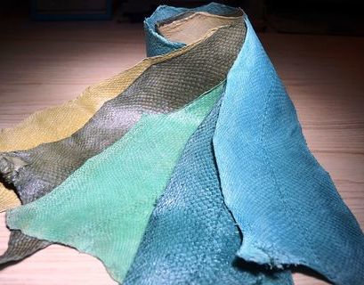 Одежду из рыбьей кожи выставили в этнографическом музее в Петербурге