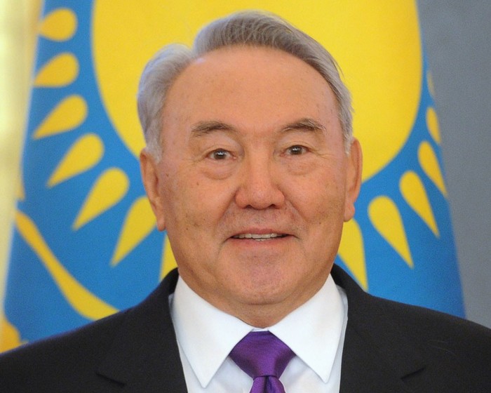 Нурсултан Назарбаев поздравил христиан с Рождеством