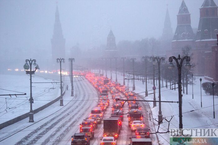 Дорожная ситуация в Москве ухудшится из-за гололеда и снегопада