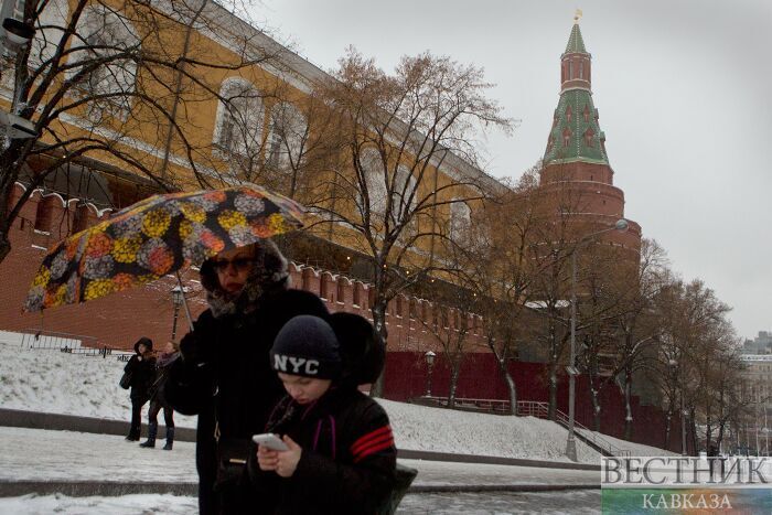 Праздник выпал. Январский дождь в Москве.