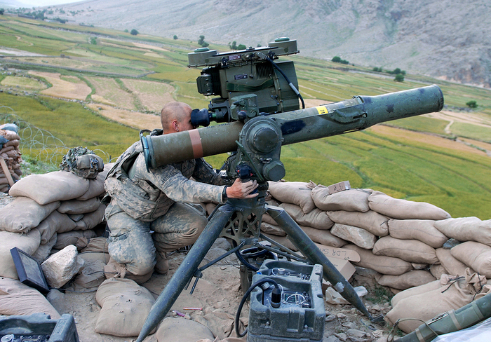 Пентагон опроверг планы поставок TOW Украине