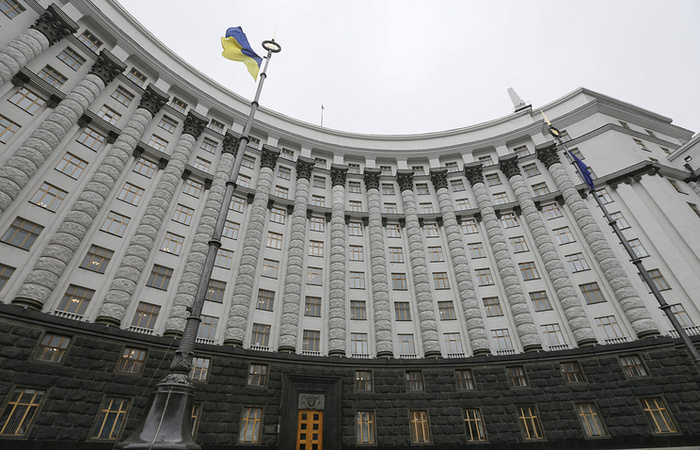 Кабмин Украины решил порвать экономические связи с Россией