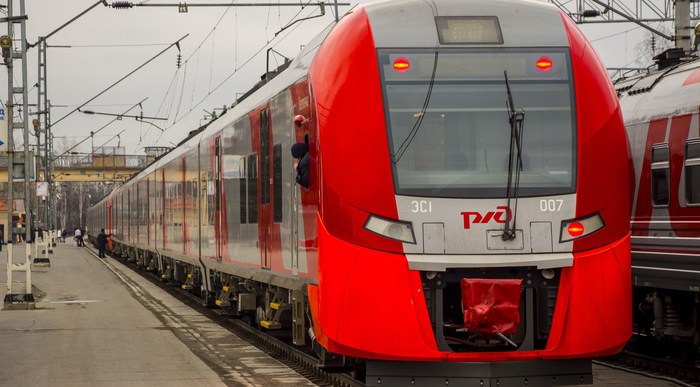К 9 мая РЖД запустит шесть поездов между Москвой и Петербургом 