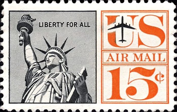 Ошибка на марке со статуей Свободы обойдется Почтовой службе США в  $3,5 млн