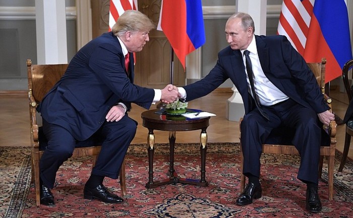 Путин и Трамп провели встречу в Хельсинки 